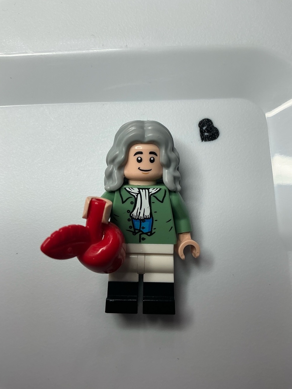 the Sir Isaac Newton minifigure